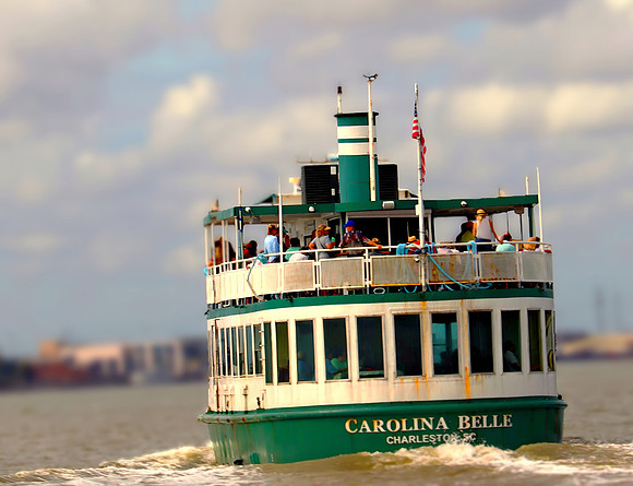edits TCCharleston Cruise-topaz-DN-sharpen-denoise-upscale-4x