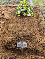 Suzannes Funeral and Burial August 09, 2025 190.jpg